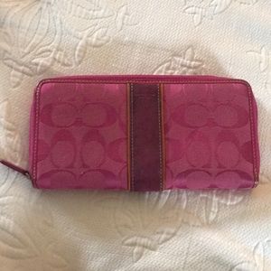 Coach wallet